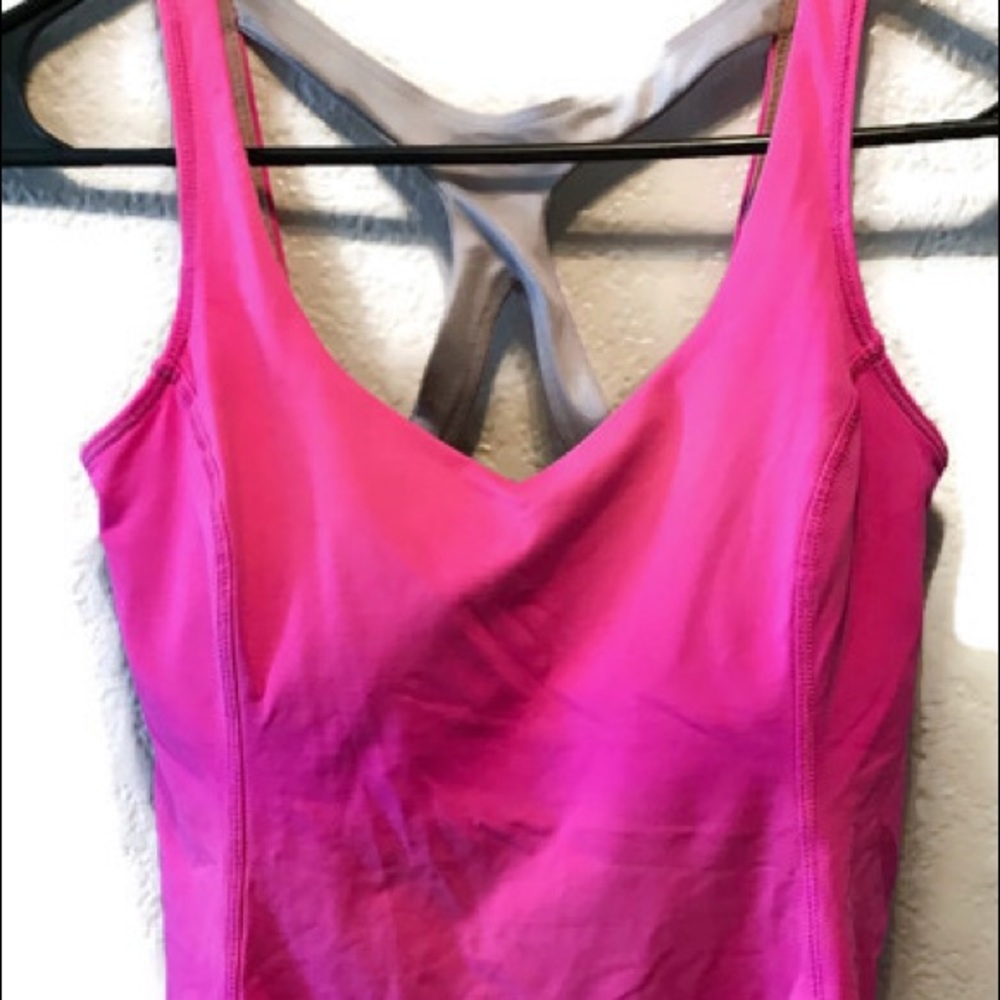 Lululemon Raceback Tank Top Workout Built In Bra